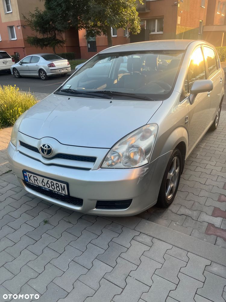 Toyota Corolla Verso 1.8 Sol 7os - 1