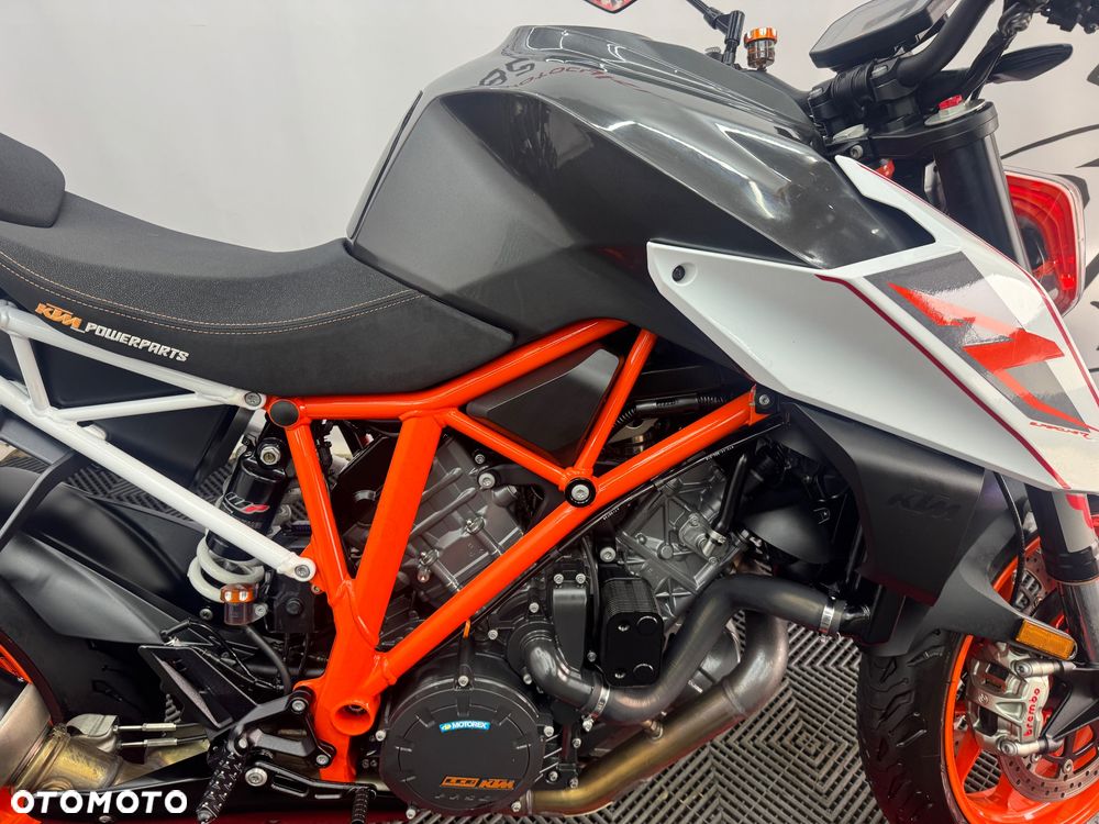 KTM Super Duke - 32