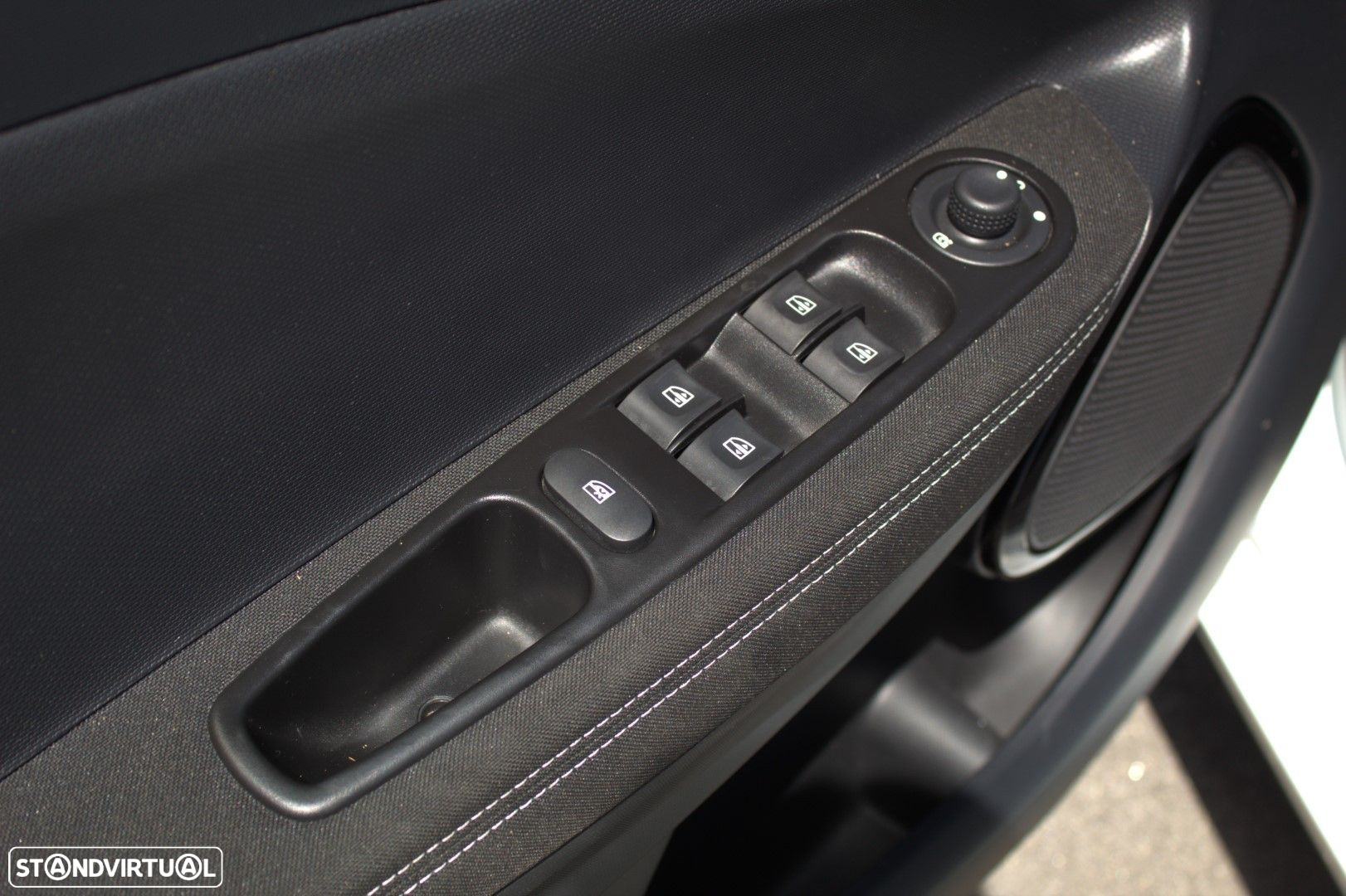 Renault Zoe (c/ Bateria) Life 40 - 22