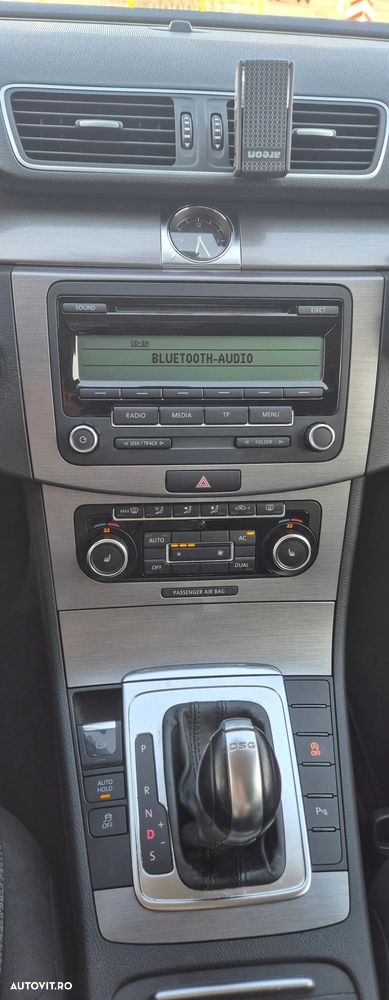 Volkswagen Passat 1.4 TSI Comfortline DSG - 11