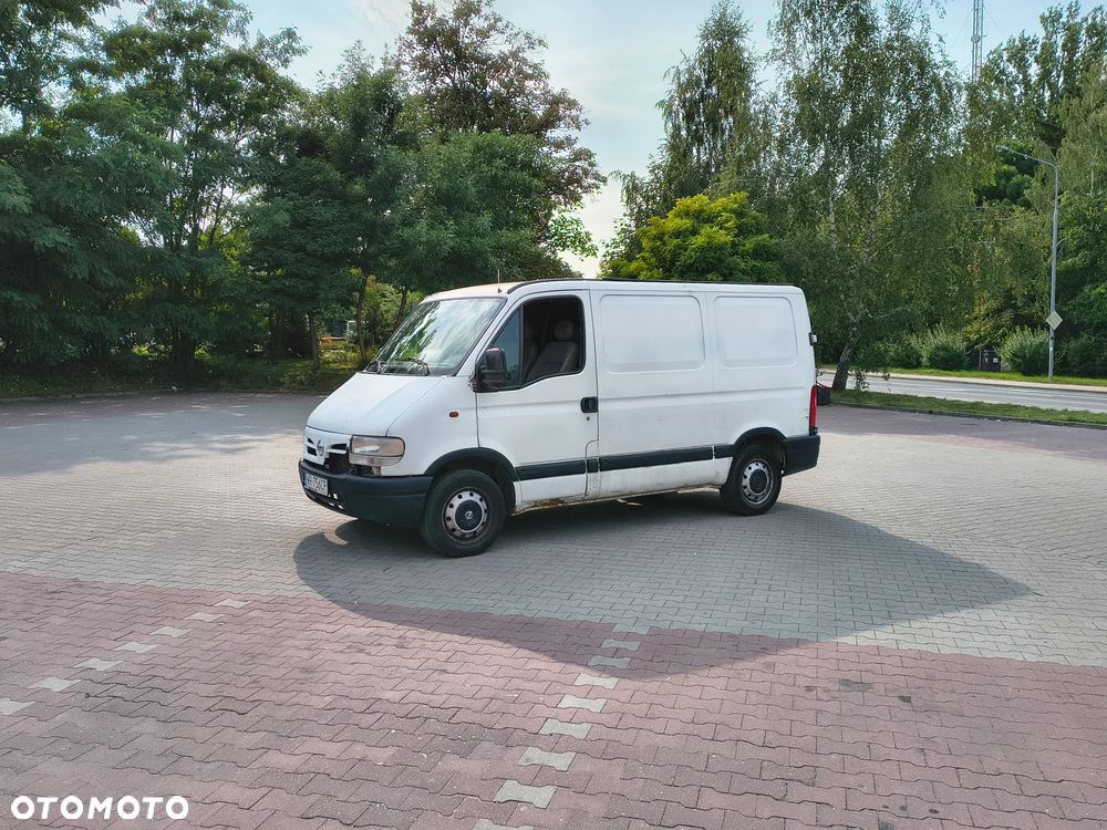 Nissan Interstar - 11