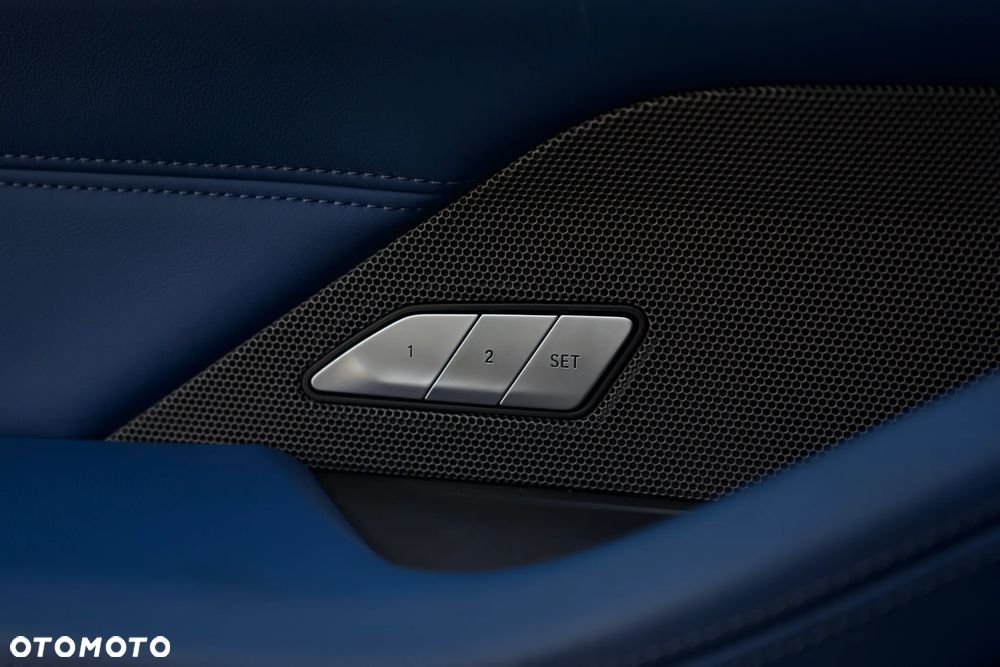 BMW Seria 4 M440i xDrive - 23