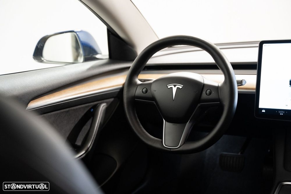 Tesla Model 3 Long-Range Dual Motor AWD - 9
