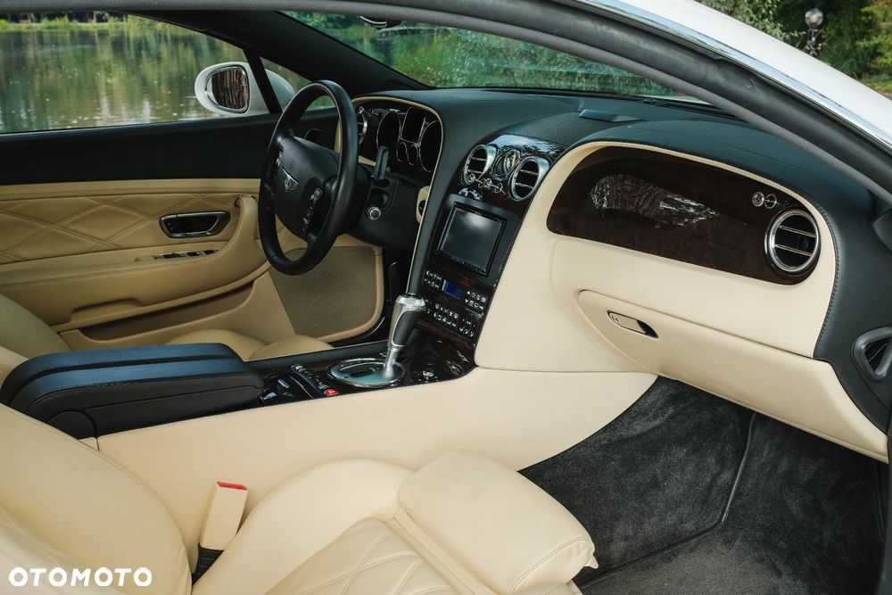 Bentley Continental GT Standard - 21