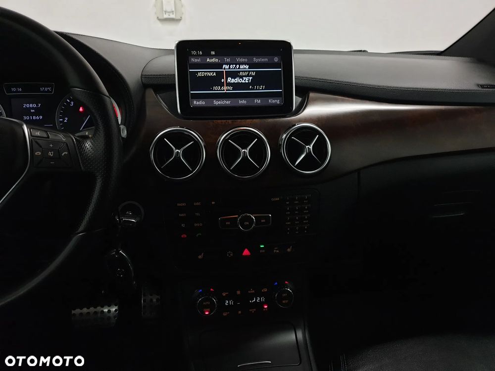 Mercedes-Benz Klasa B 200 CDI (BlueEFFICIENCY) 7G-DCT - 13