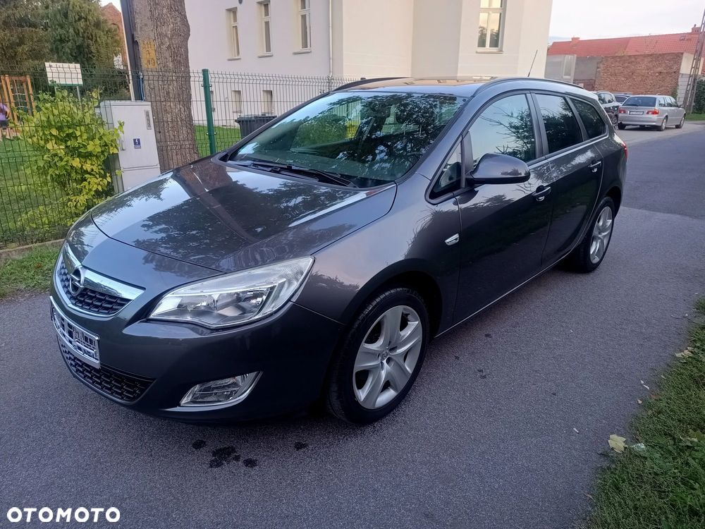 Opel Astra - 1