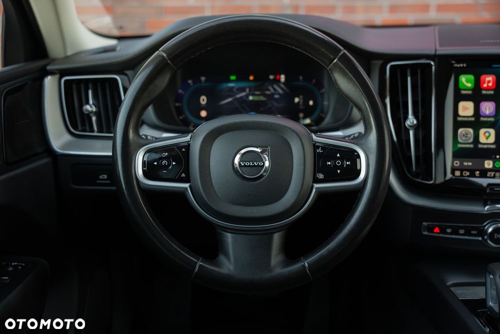 Volvo XC 60 D5 AWD R-Design - 30