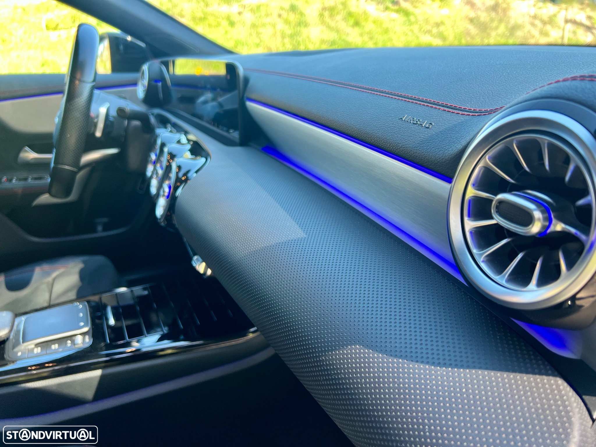 Mercedes-Benz CLA 250 e Shooting Brake AMG Line - 16