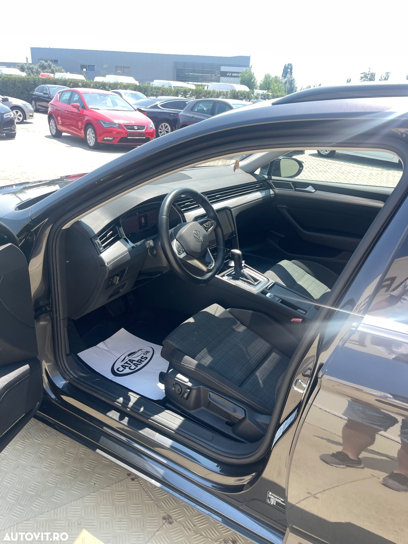 Volkswagen Passat - 29