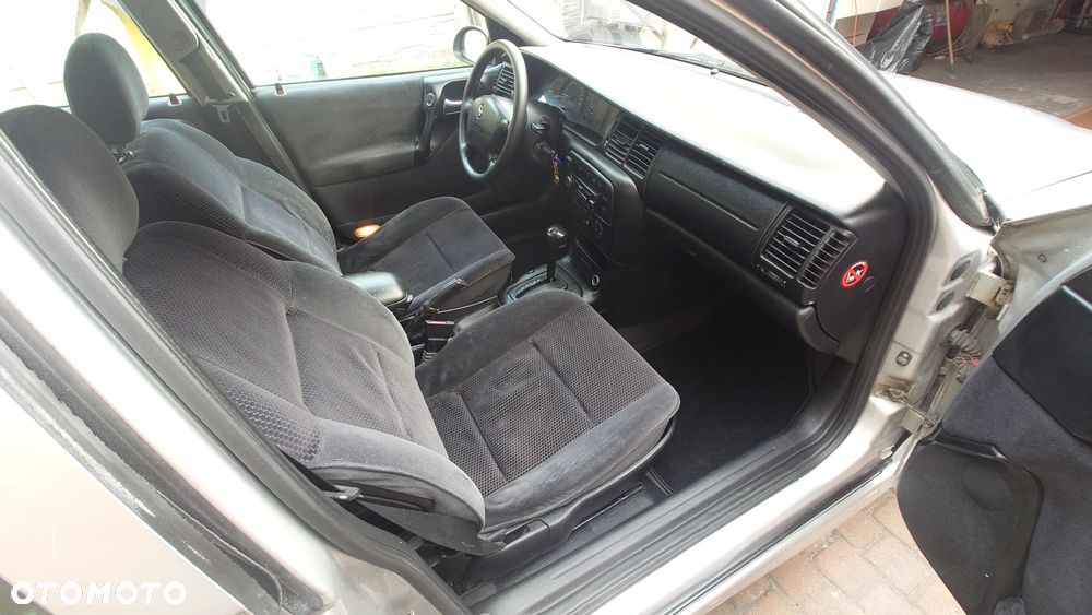 Opel Vectra - 23