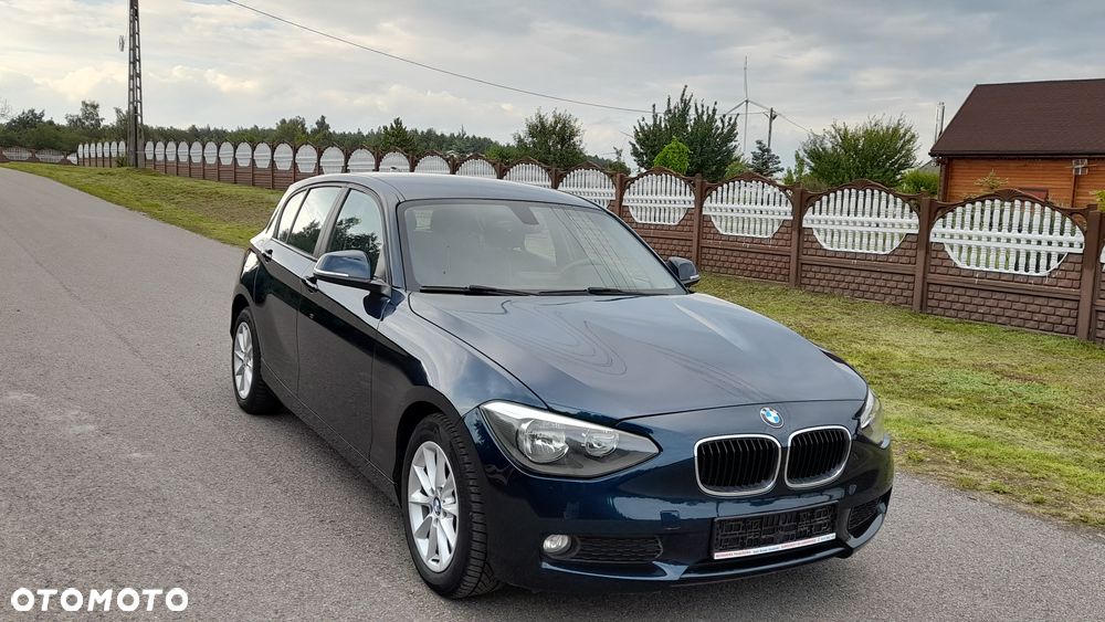 BMW Seria 1 118d DPF Edition Sport