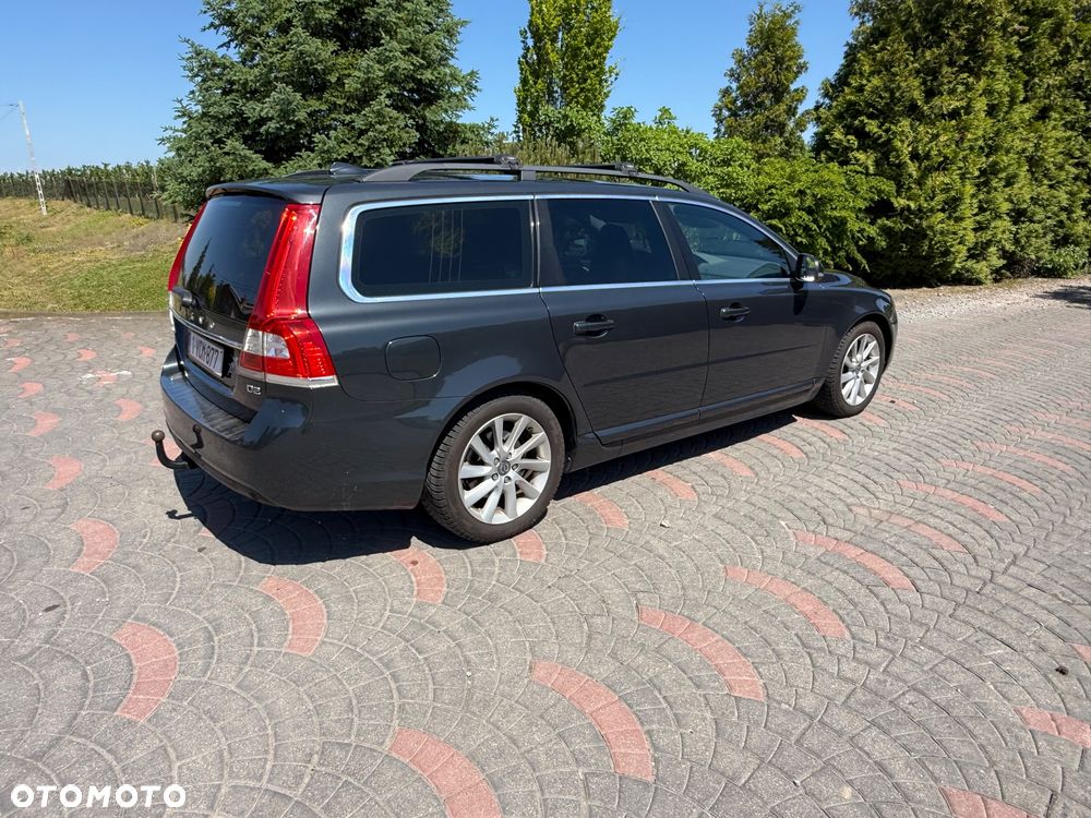 Volvo V70 D2 Geartronic Powershift Kinetic - 8