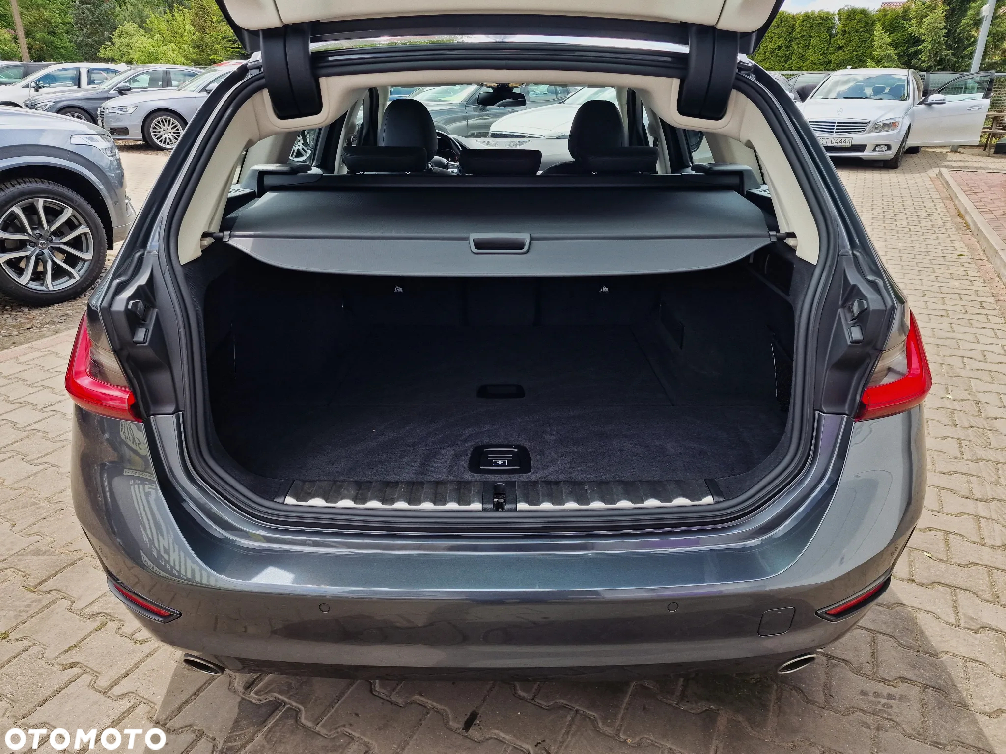 BMW Seria 3 - 34