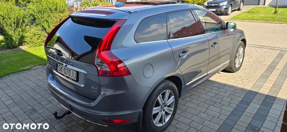 Volvo XC 60 D5 AWD Momentum - 7