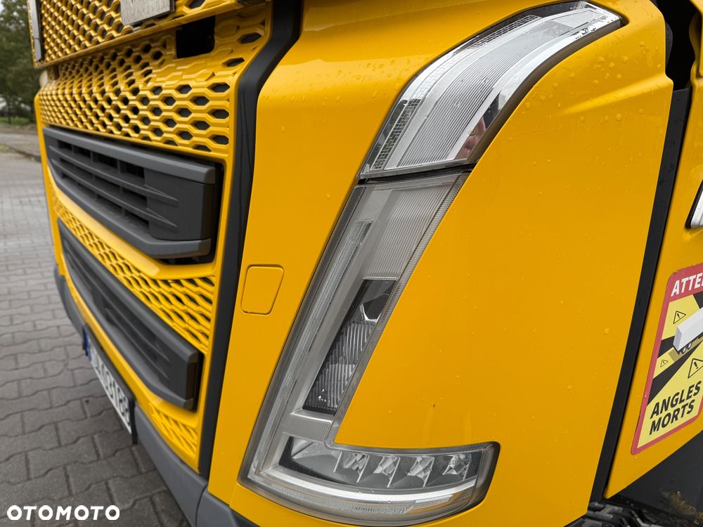 Volvo FH460 - 16
