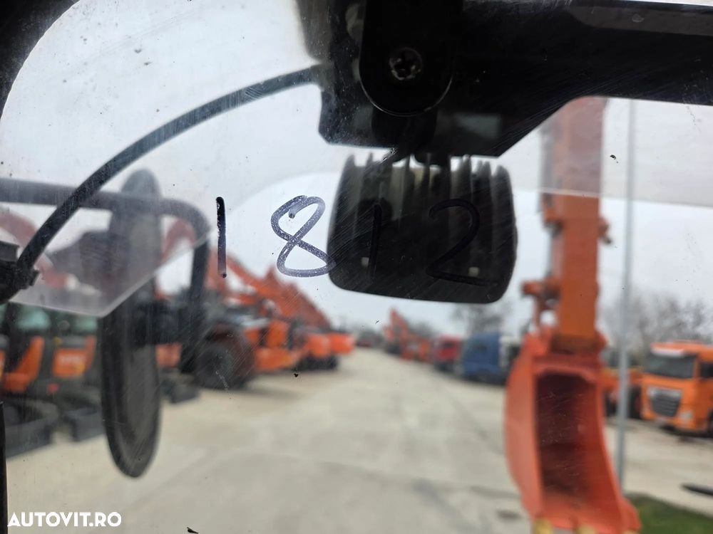 Hitachi ZX85, 2021, 4.088h, CUPLA RAPIDA+3 CUPE NOI, Senile CAUCIUC 90% ok, Inst hidr de picon pe bratele de excavare, A doua inst hidr pe bratele de excavare, Ad sapare 5m, ridica 4,5t, camera spate, 8.650kg, leasing 4 ani-6.500lei/luna, PROMOTIE 56.900 EUR - 27