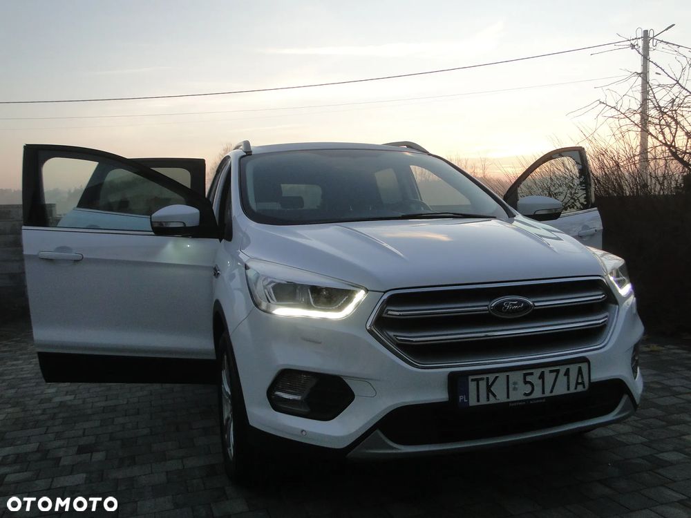 Ford Kuga 1.5 EcoBoost FWD Edition ASS GPF - 9