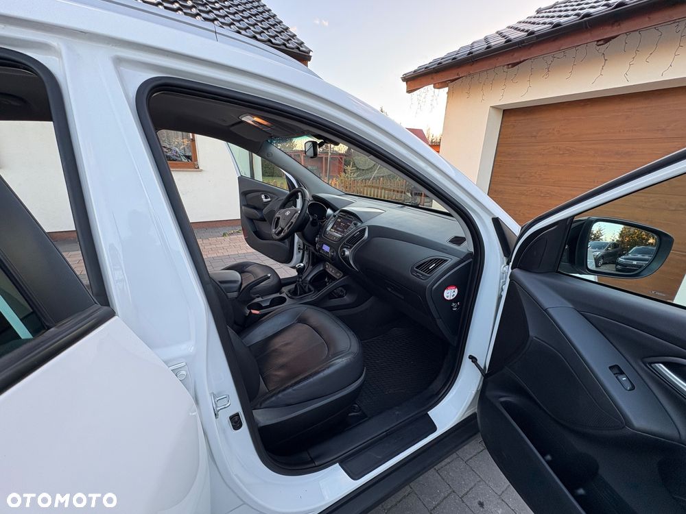 Hyundai ix35 2.0 CRDi 4WD Premium - 19