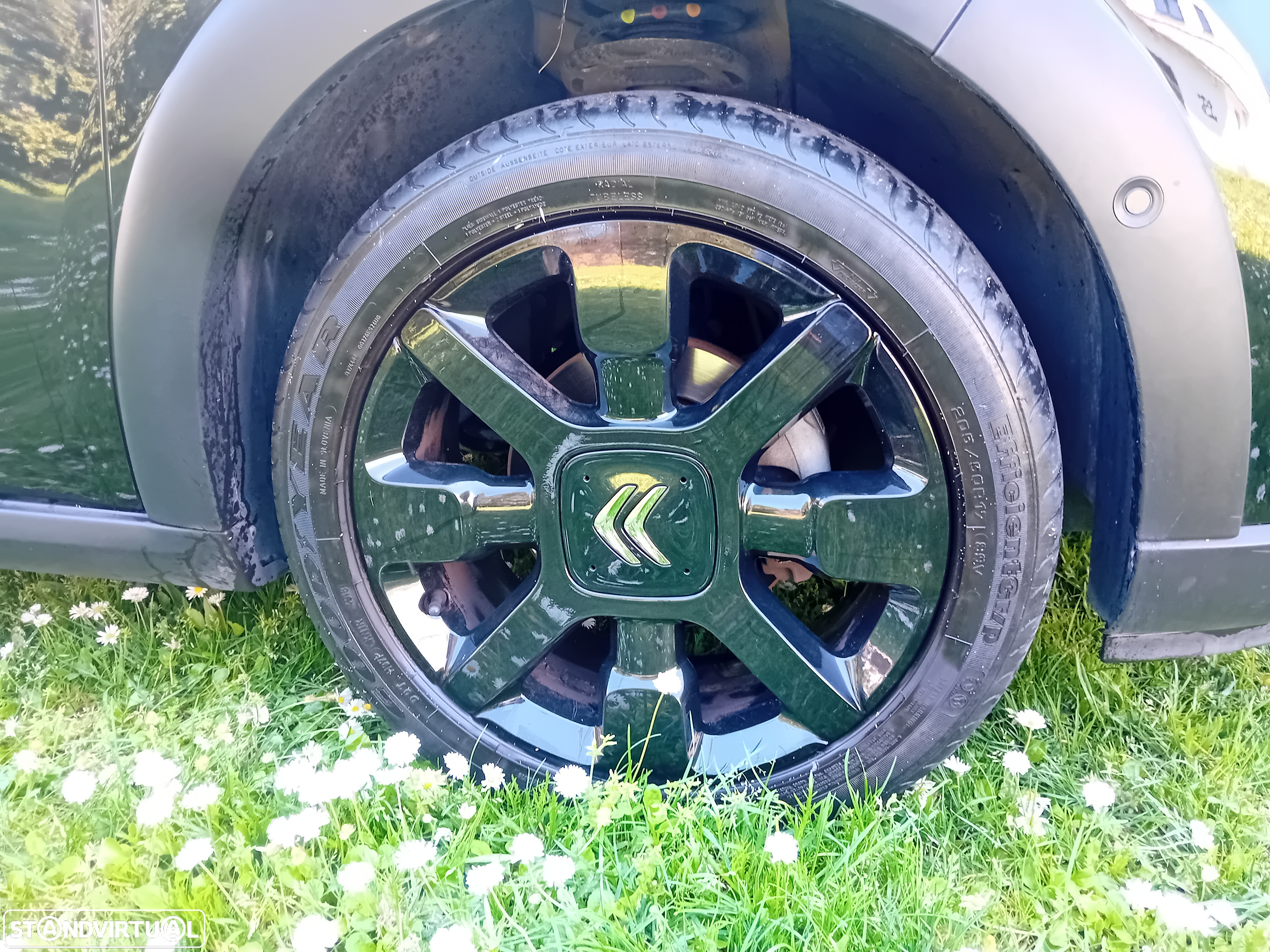 Citroën C3 1.2 PureTech Shine - 32