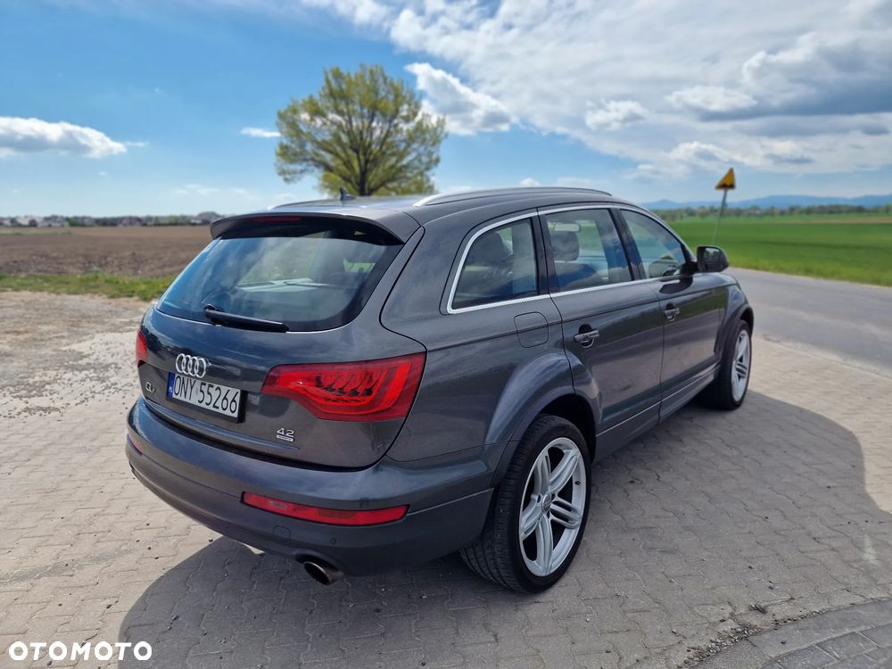 Audi Q7 - 9