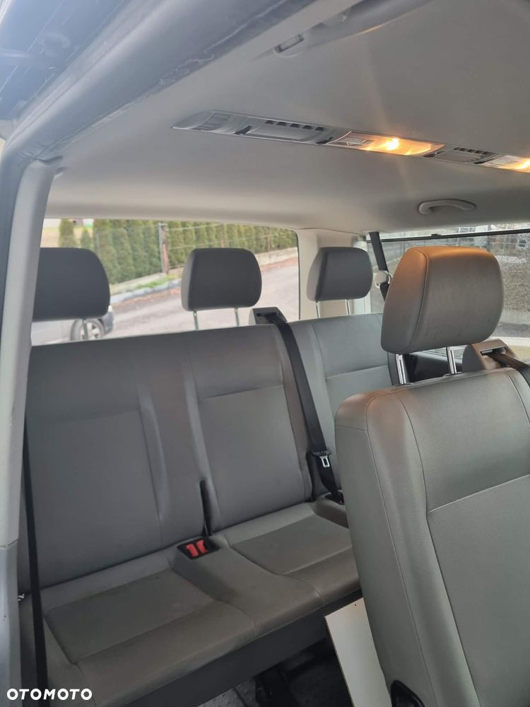Volkswagen Caravelle 2.0 TDI L2 Comfortline Mixt - 5