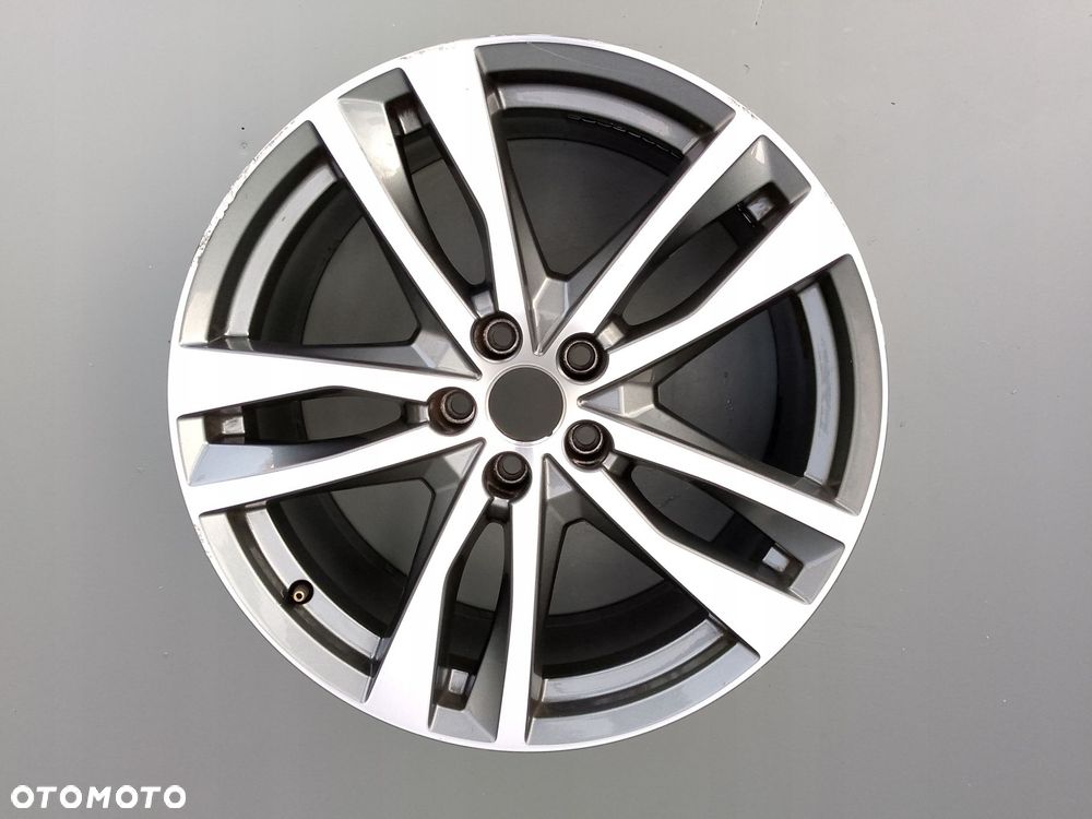 AUDI A6 4K0 C8 2018- FELGA ALUMINIOWA ALUFELGA 19'' ET40 5x112 - 2