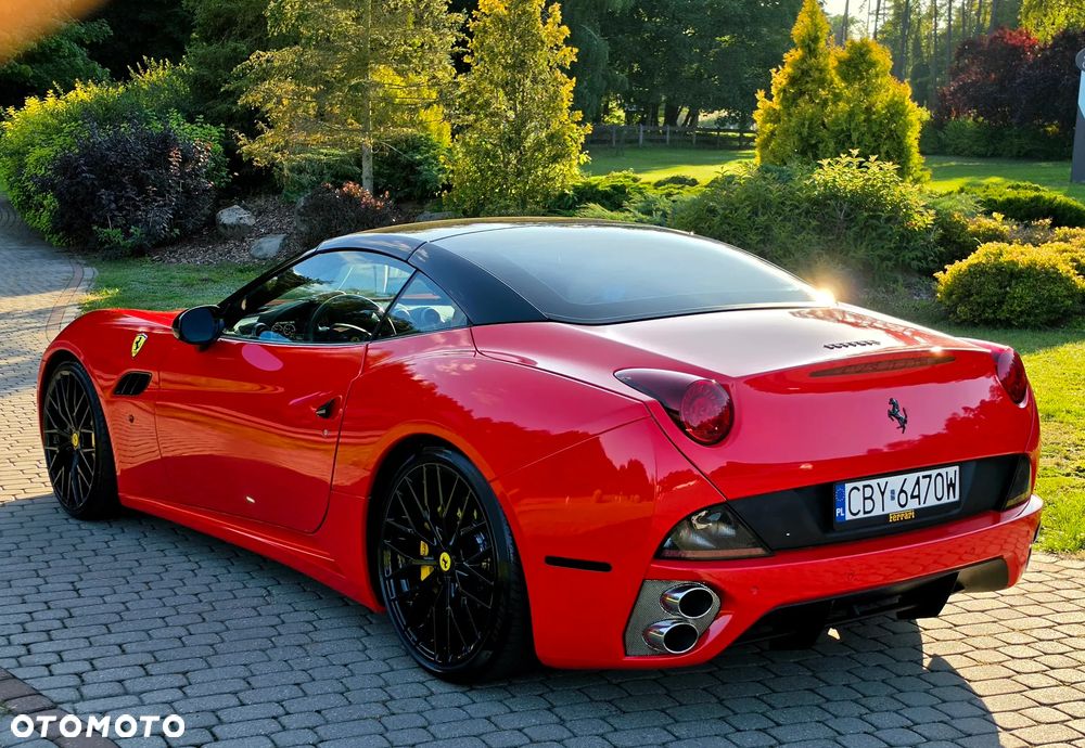 Ferrari California - 21