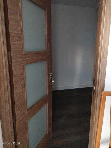 T2 famões odivelas - Grande imagem: 3/8