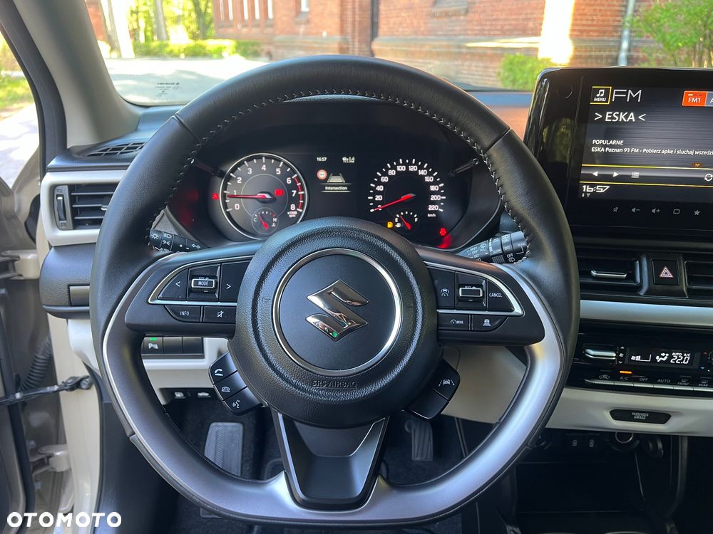 Suzuki Swift 1.2 Dualjet SHVS Premium Plus - 11