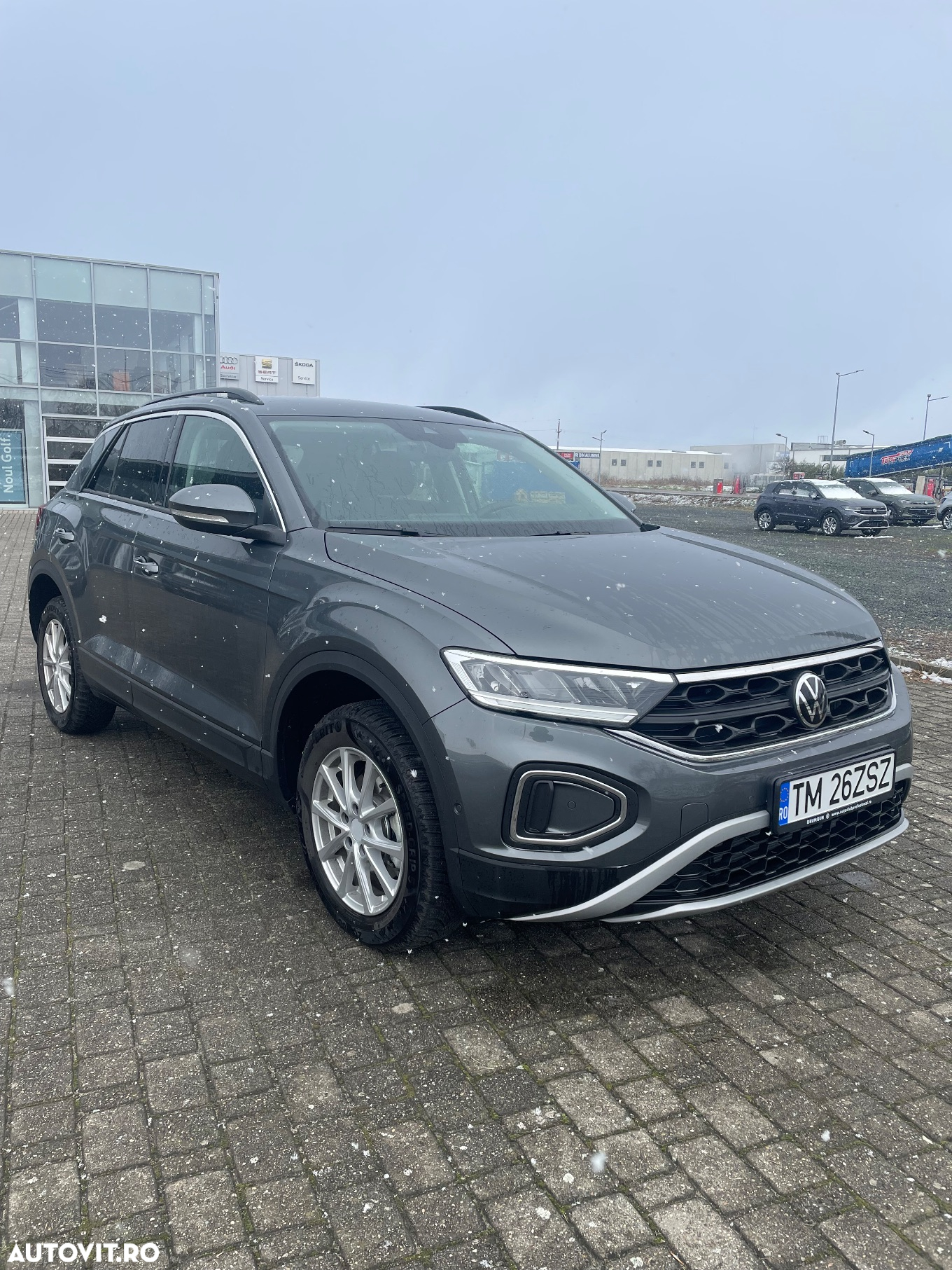Volkswagen T-ROC - 6