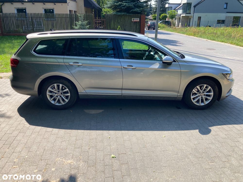 Volkswagen Passat 1.8 TSI BMT Comfortline - 2