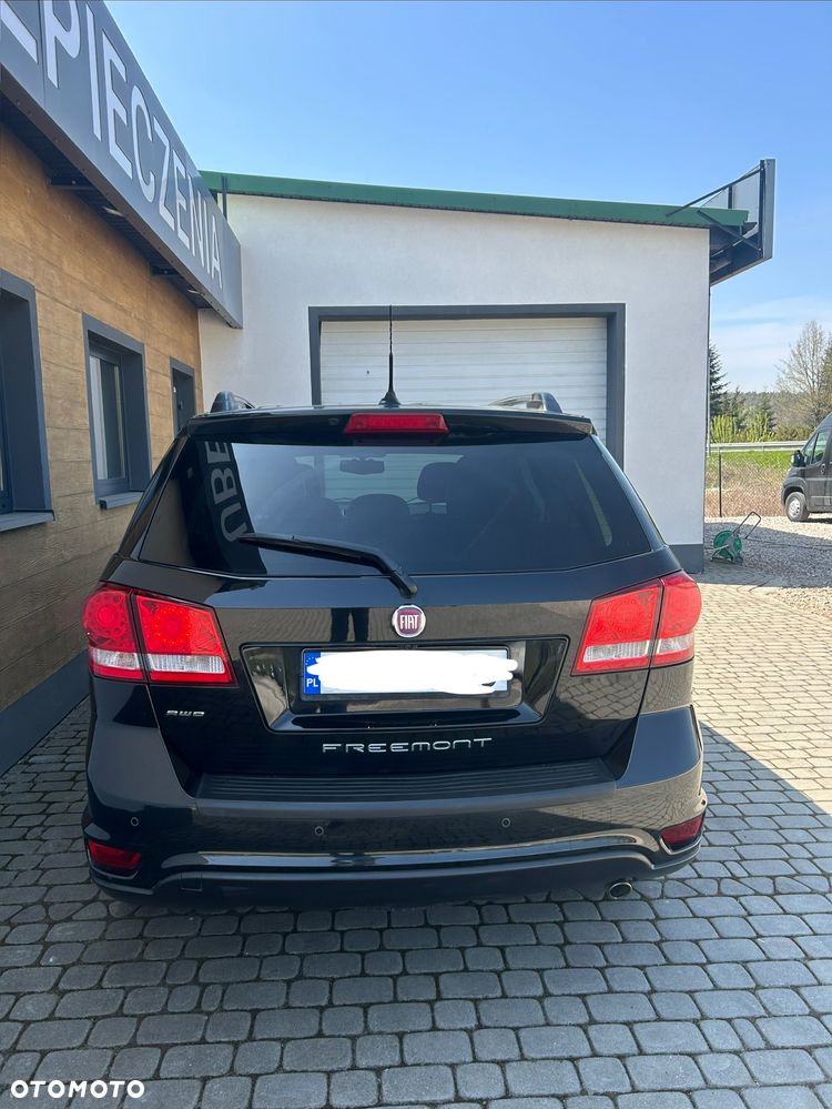 Fiat Freemont 2.0 Multijet 16V DPF Automatik Allrad Lounge - 24