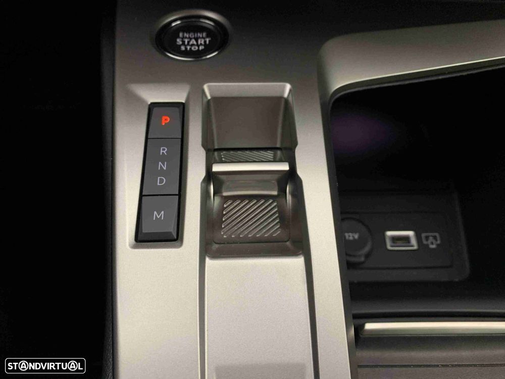 Peugeot 308 SW 1.2 Hybrid Style e-DCS6 - 19