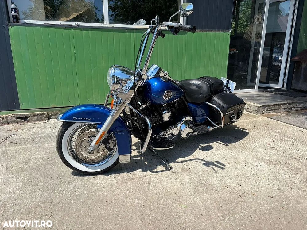 Harley-Davidson Road King Classic - 1