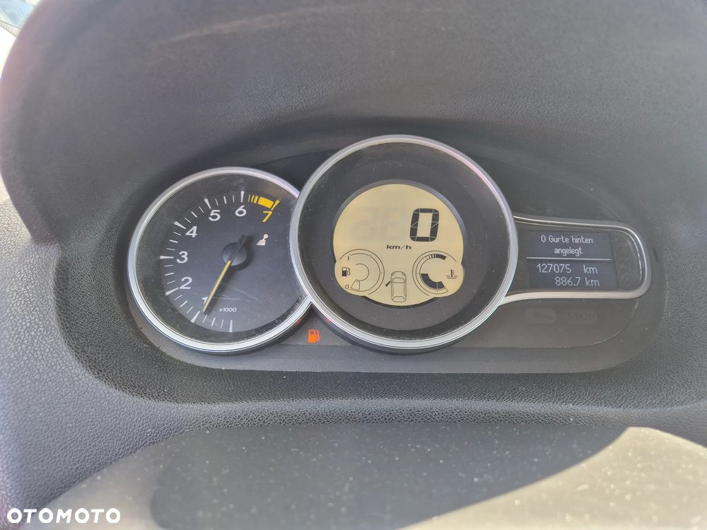 Renault Megane 1.6 16V 100 Authentique - 11