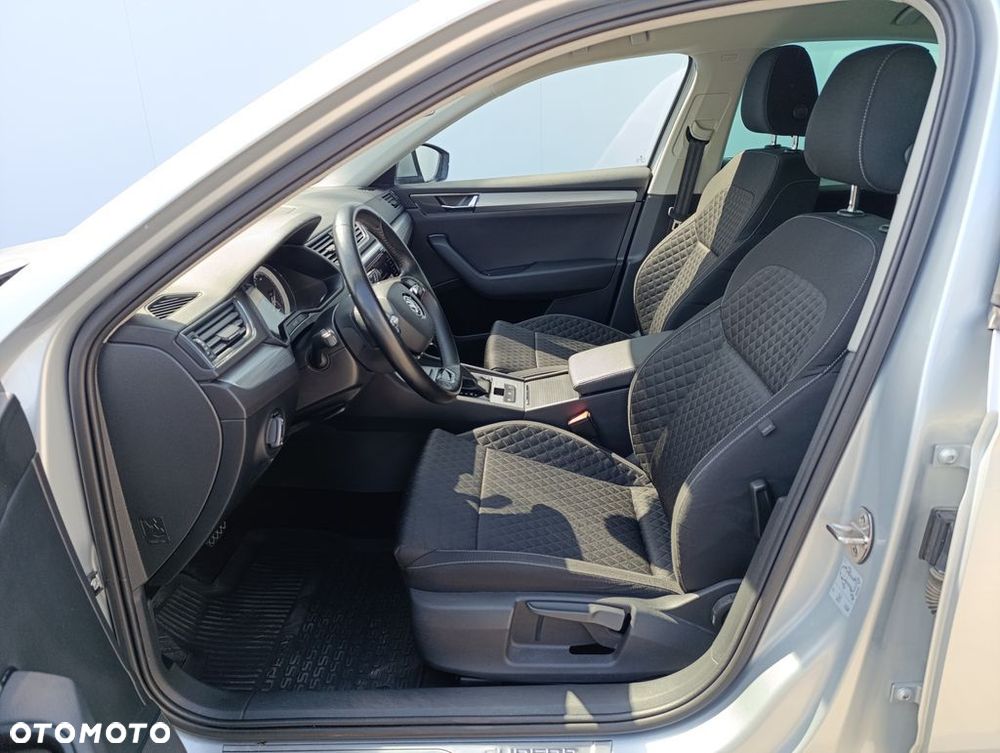 Skoda Superb 1.5 TSI Ambition DSG - 12