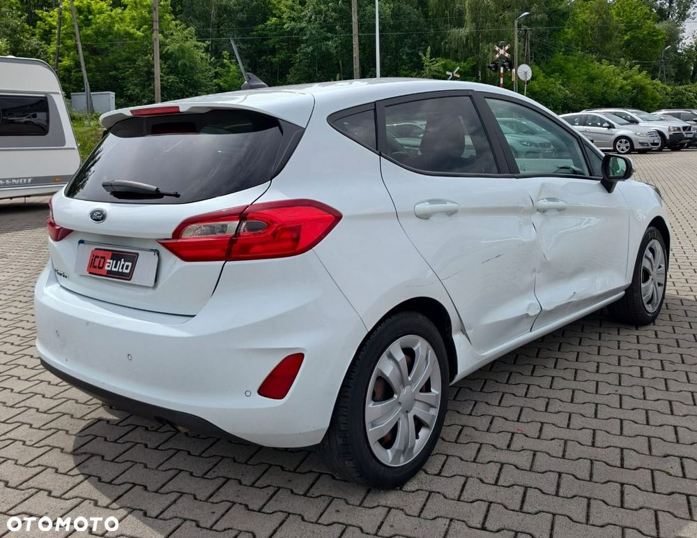 Ford Fiesta - 7