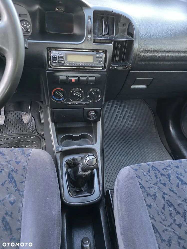 Opel Zafira 1.6 16V Elegance - 7
