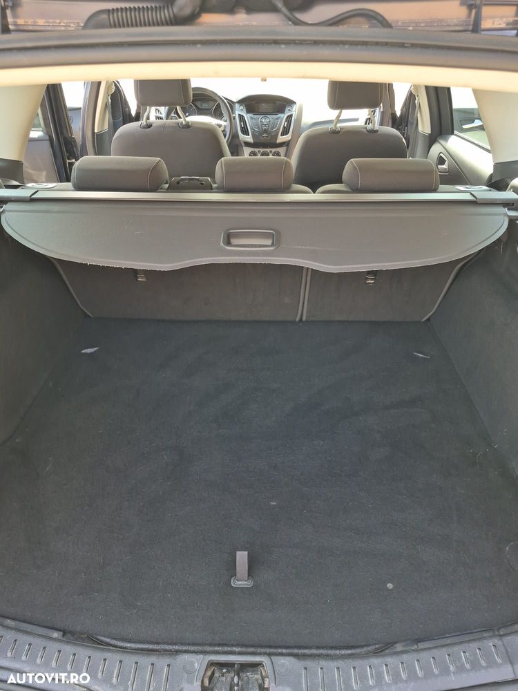 Ford Focus 1.6 TDCi DPF Start-Stopp-System SYNC Edition - 7