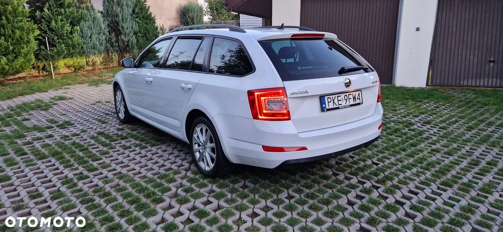 Skoda Octavia 2.0 TDI Style DSG - 5
