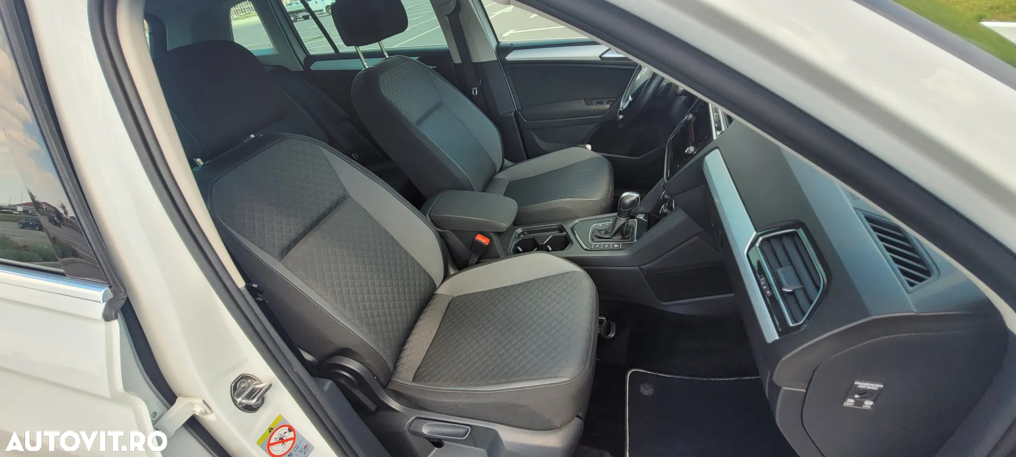 Volkswagen Tiguan - 22