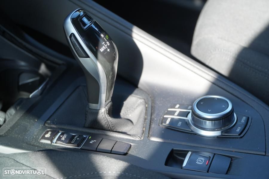 BMW X1 16 d sDrive Advantage Auto - 13