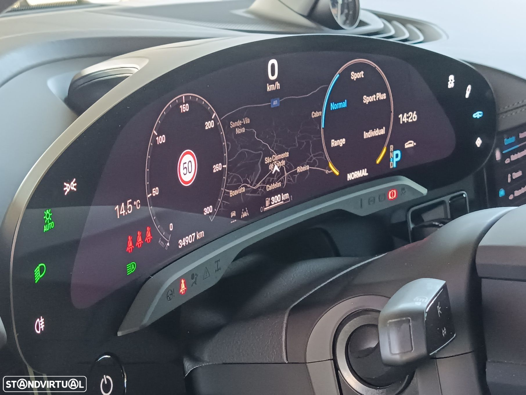 Porsche Taycan Turbo - 23