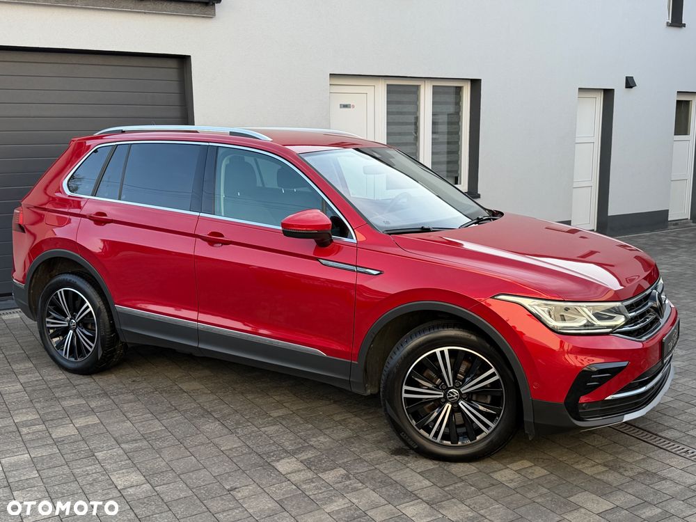 Volkswagen Tiguan 2.0 TDI SCR 4MotION DSG Elegance - 16