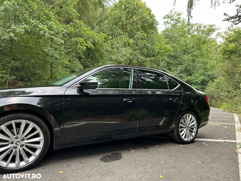 Skoda Superb 2.0 TDI DSG 4X4 Style - 5