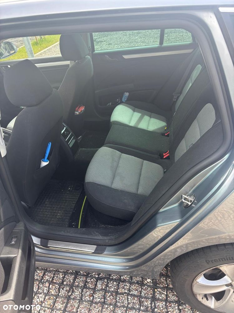 Skoda Superb 2.0 TDI DSG Ambition - 5