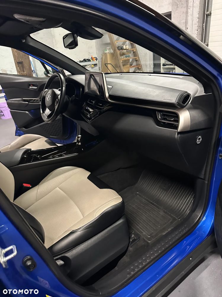 Toyota C-HR 1.8 Hybrid Selection - 23
