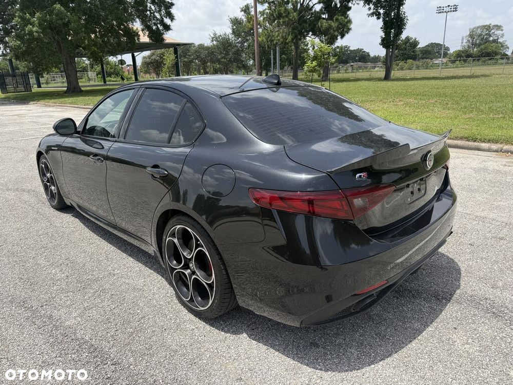 Alfa Romeo Giulia 2.0 Turbo 16V AT8 Veloce - 7