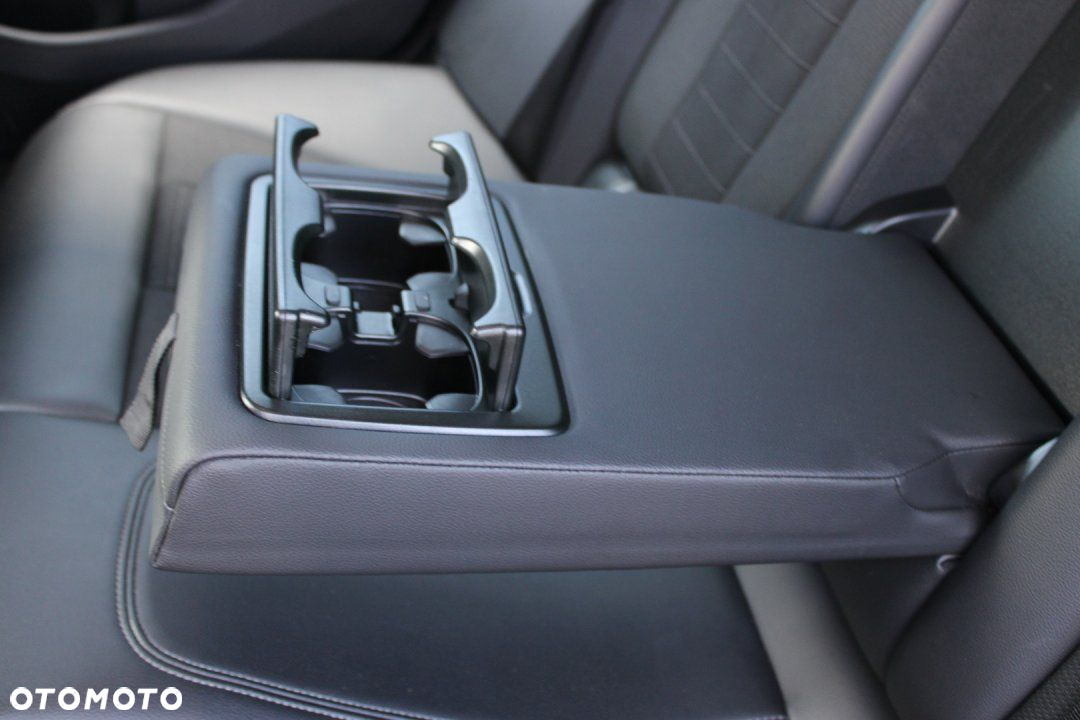 BMW Seria 3 - 25