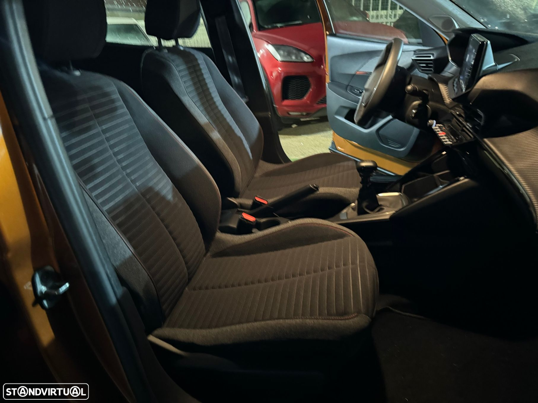 Peugeot 2008 1.2 PureTech Active Pack - 35